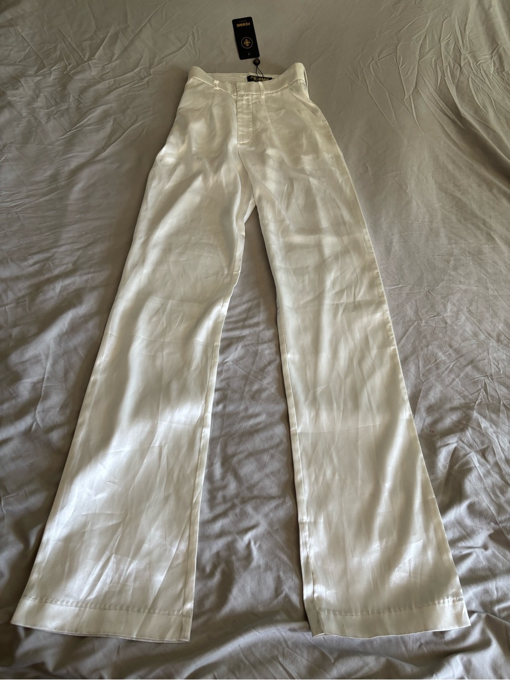 High-Rise White Wide-Leg Jeans for Women - Flared Silhouette